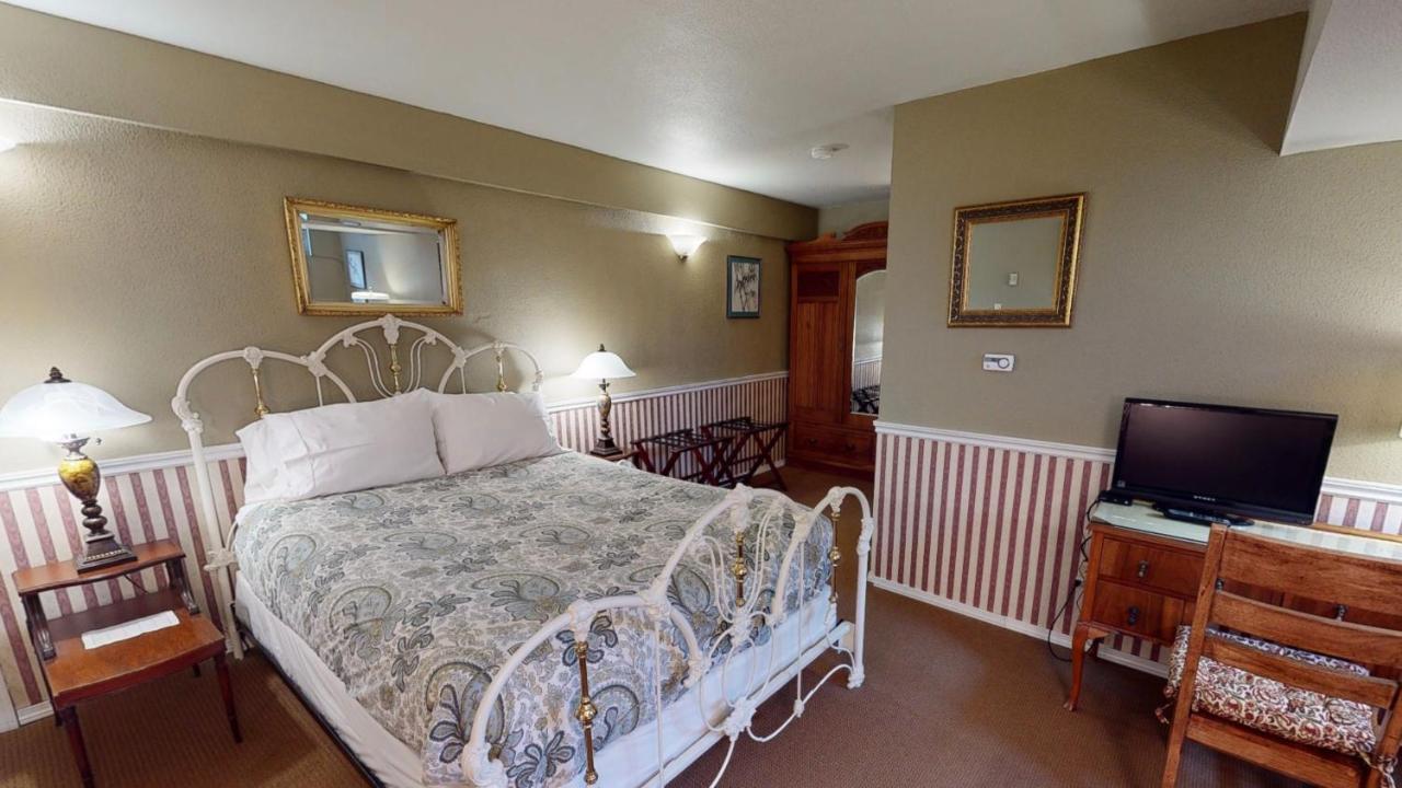 Cecil Bacon Manor Bed & Breakfast Seattle Exterior photo